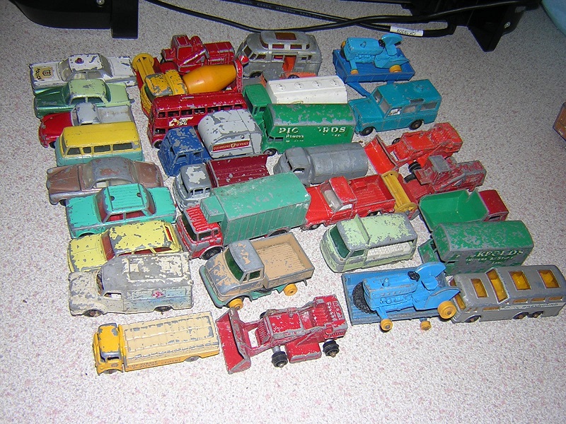 group regular wheel shot,notice red grey hillman!