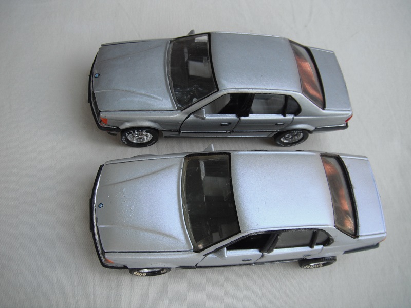 K147A BMW 750i silver body Macau & China.jpg