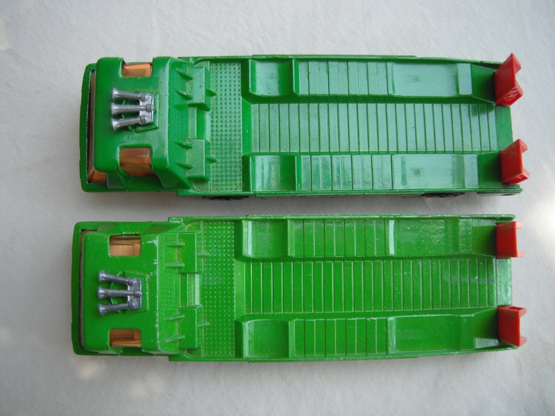 K2D Car Recovery Vehicle light or dark green.jpg