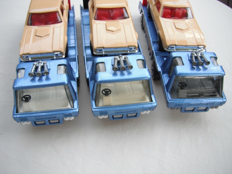 K2D Car Recovery Vehicle blue body headlights variations.jpg