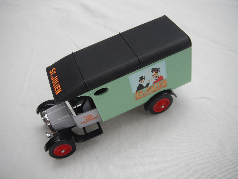 8. Ford Model 'TT' van/Pale lilac cab/sea green body/black roof/black base/Macau/12 spoke red wheels/roof transfer.