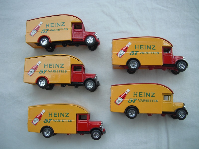 ATM30 1931 Morris Courier Van Heinz 57 Varieties side pic#2.jpg