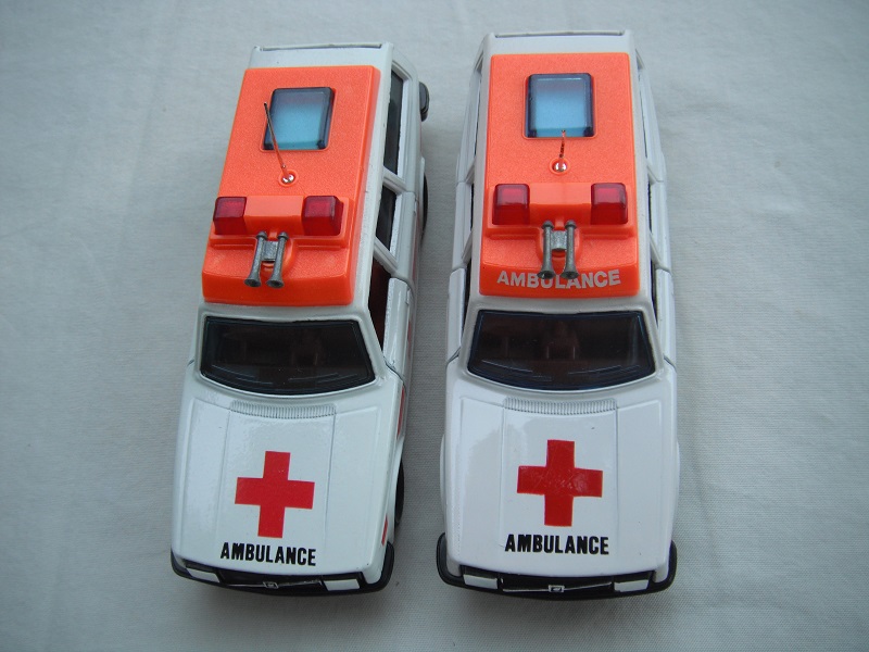 K96A Volvo Ambulance red or dark red cross.jpg