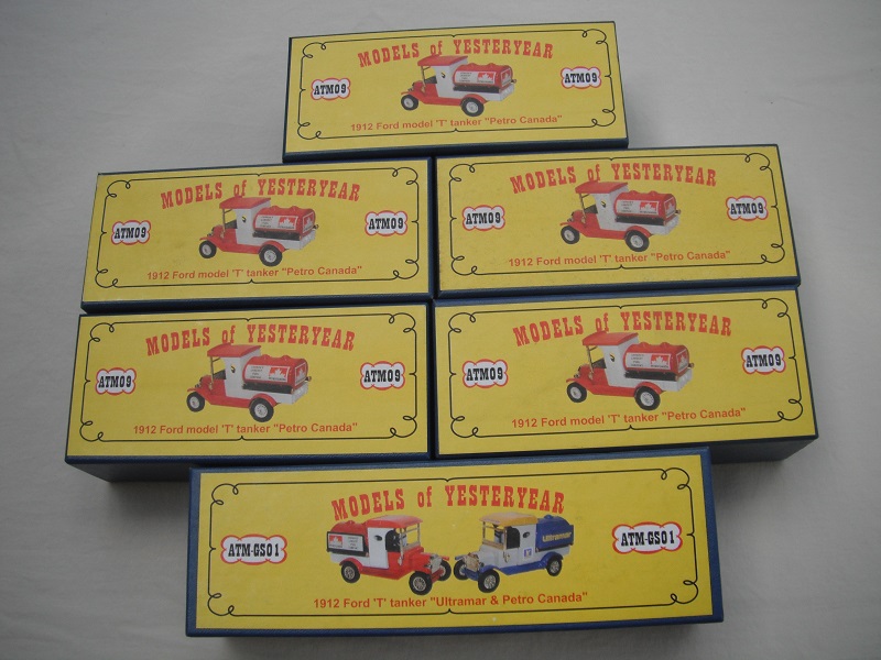 ATM09 1912 Ford Model T Tanker Petro Canada boxes.jpg