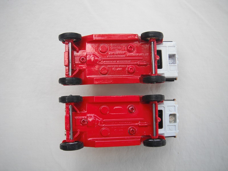 ATM09 1912 Ford Model T Tanker Petro Canada Lesney or Matchbox red base.jpg