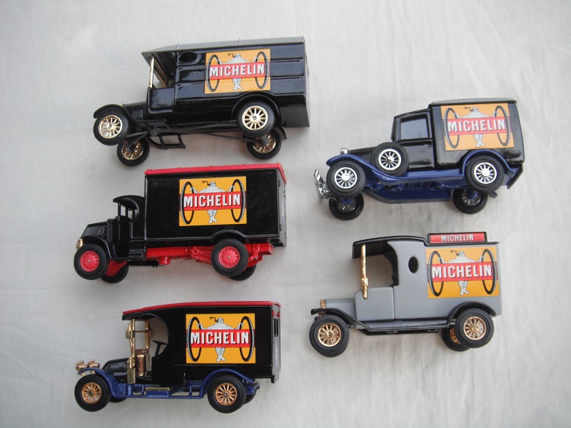 ATM26 1926 Ford 'TT' Van 'Michelin' variations of models pic#1.jpg