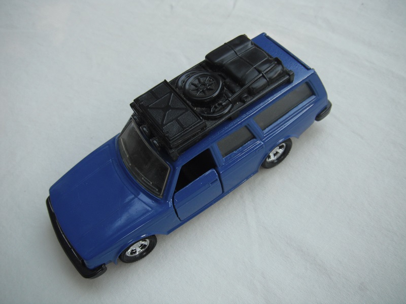 15.Blue body/black base/Matchbox England/Superkings/5SMW/clear windows/no chrome outline/black interior/black roof luggage rack.