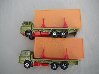 K13B Building Transporter wheel variations pic#1.jpg