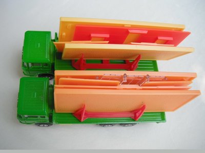 K13B Building Transporter light green shade variations.jpg