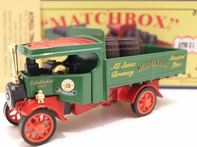 ATM31 1922 Foden Steam Wagon 'Melbourne Ales' green & red.jpg