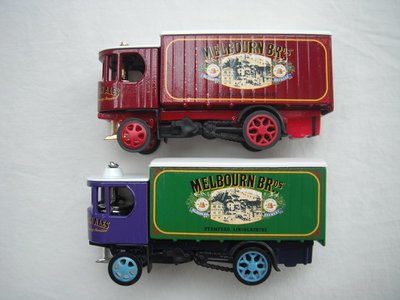 ATM31 1922 Foden Steam Wagon 'Melbourne Ales'  Garrett wheel variations.jpg