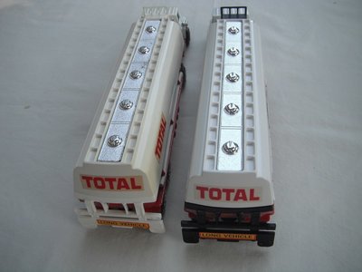 K16B Petrol Tanker &quot;Total&quot; Black or white plastics