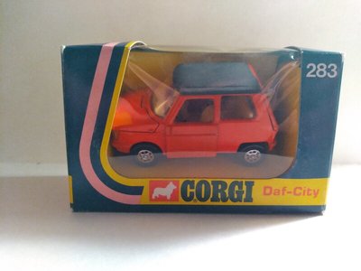 Corgi Osi DAF City In Box 800x600.jpg