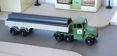 Articulated truck