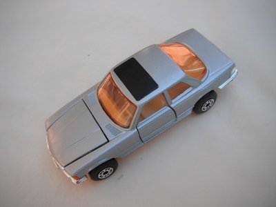 15.Silver body/K61/K48 Superkings sil base/5 arch whls/dk.amber windows/white int/amber headlights/half roof label/(3).