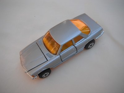 11.Silver body/K61/K48 Superkings sil base/5 arch whls/amber windows/lt.yellow int/amber headlights/no roof label/(2).