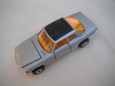 10.Silver body/K61/K48 Speedkings sil base/5 arch whls/amber windows/yellow int/amber headlights/full roof label/(3).