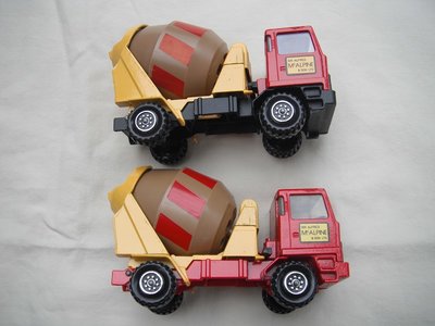 K26B Cement Truck variations with brown barrel pic#2