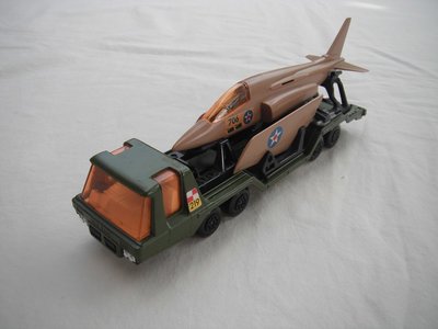 2. Olv grn body/flat blk K13-2/K-114 base/blk xle cvrs/amb wind/wht int/chrm hdlts/&quot;219&quot; label/tan plane/amb cockpit/gry ammo.