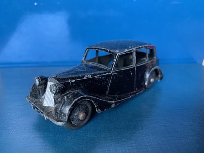 Dinky 40b (black).jpg