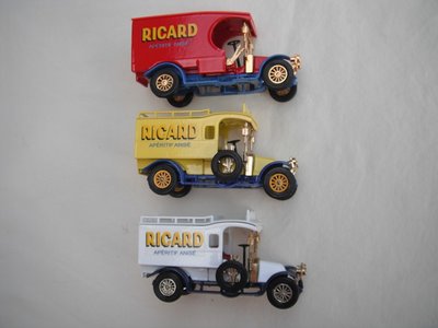 Code 2 2004 &quot;Ricard Apertife Anise&quot; Y25 1910 Renault AG Van wheel variations