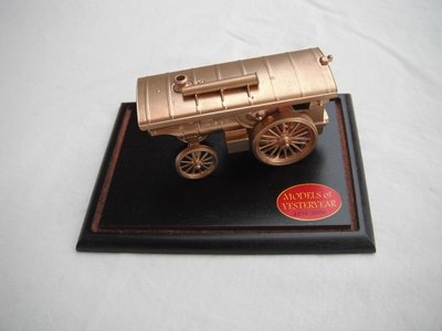 Y9-1 1924 Fowler &quot;Big Lion&quot; Showmans Engine repainted in gold 1 of 12.