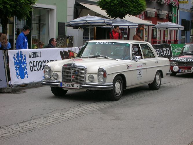 Mercedes Benz 280 SE 3,5.JPG