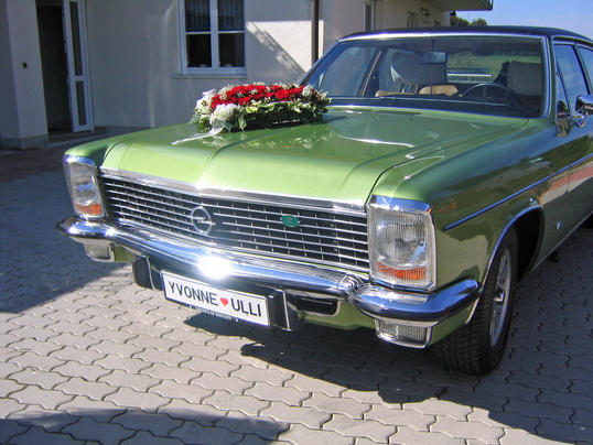 Opel_Diplomat_5_4_V8_Diplomat_B_8804_big.jpg