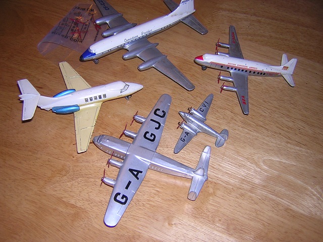 dinky planes