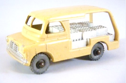 #29 Bedford Milk delivery Van.jpg