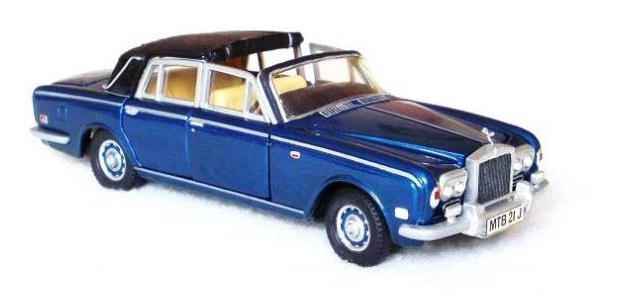 Dinky Toys Silver Shadow #158.JPG
