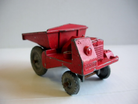 Red with unpainted wheels (450x337).jpg